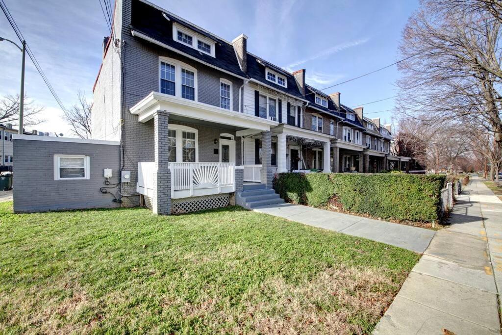 Relaxing, Spacious, Private, Walkable In Petworth! Washington Exterior photo